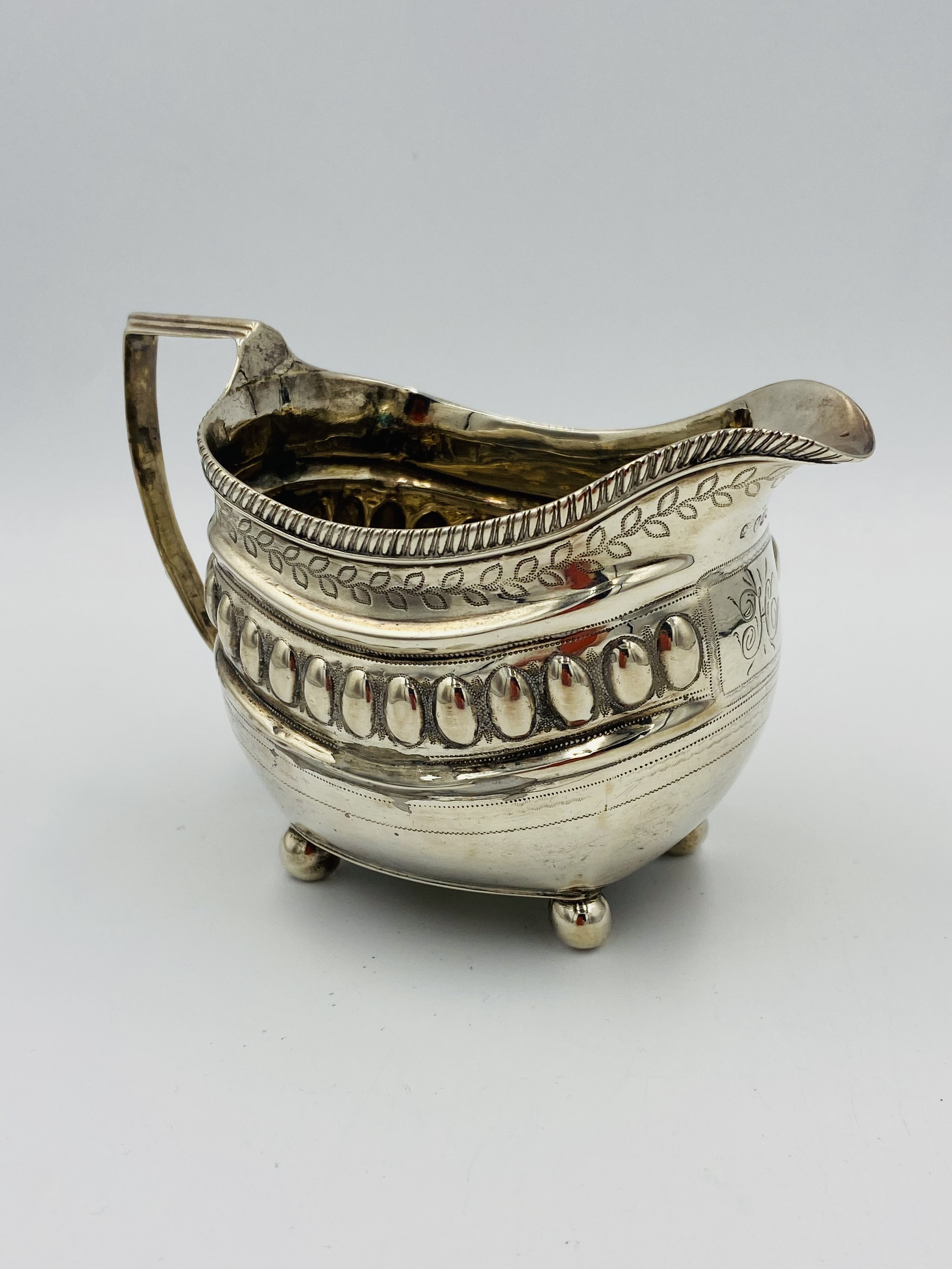 Hallmarked silver milk jug - Image 2 of 5