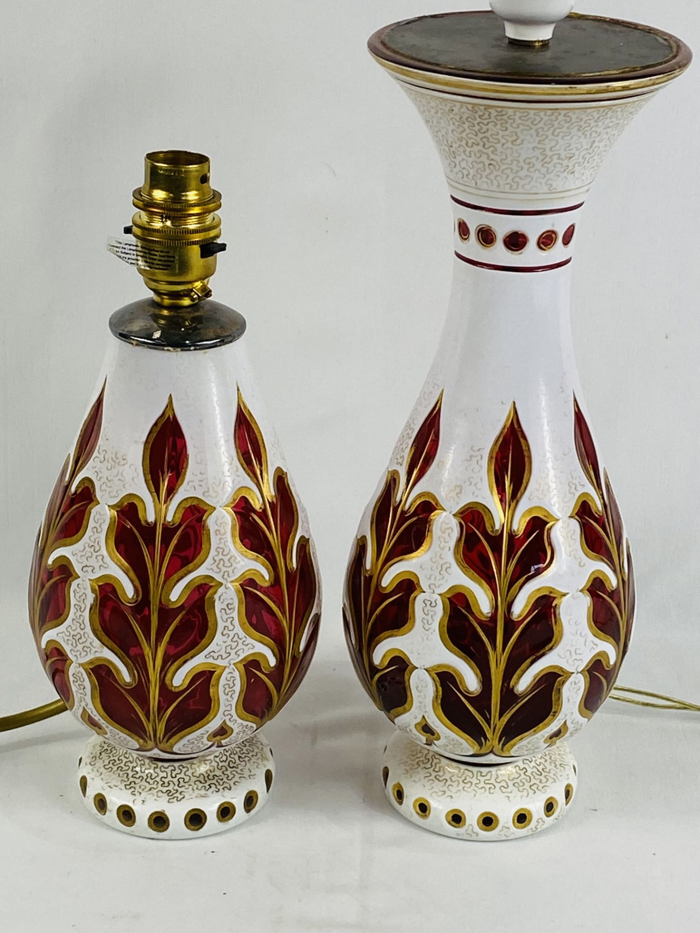 Opaque and ruby glass table lamp; together with a similar lamp - Image 2 of 4