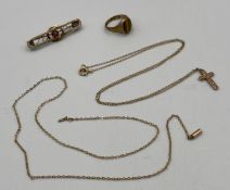 Quantity of 9ct gold jewellery