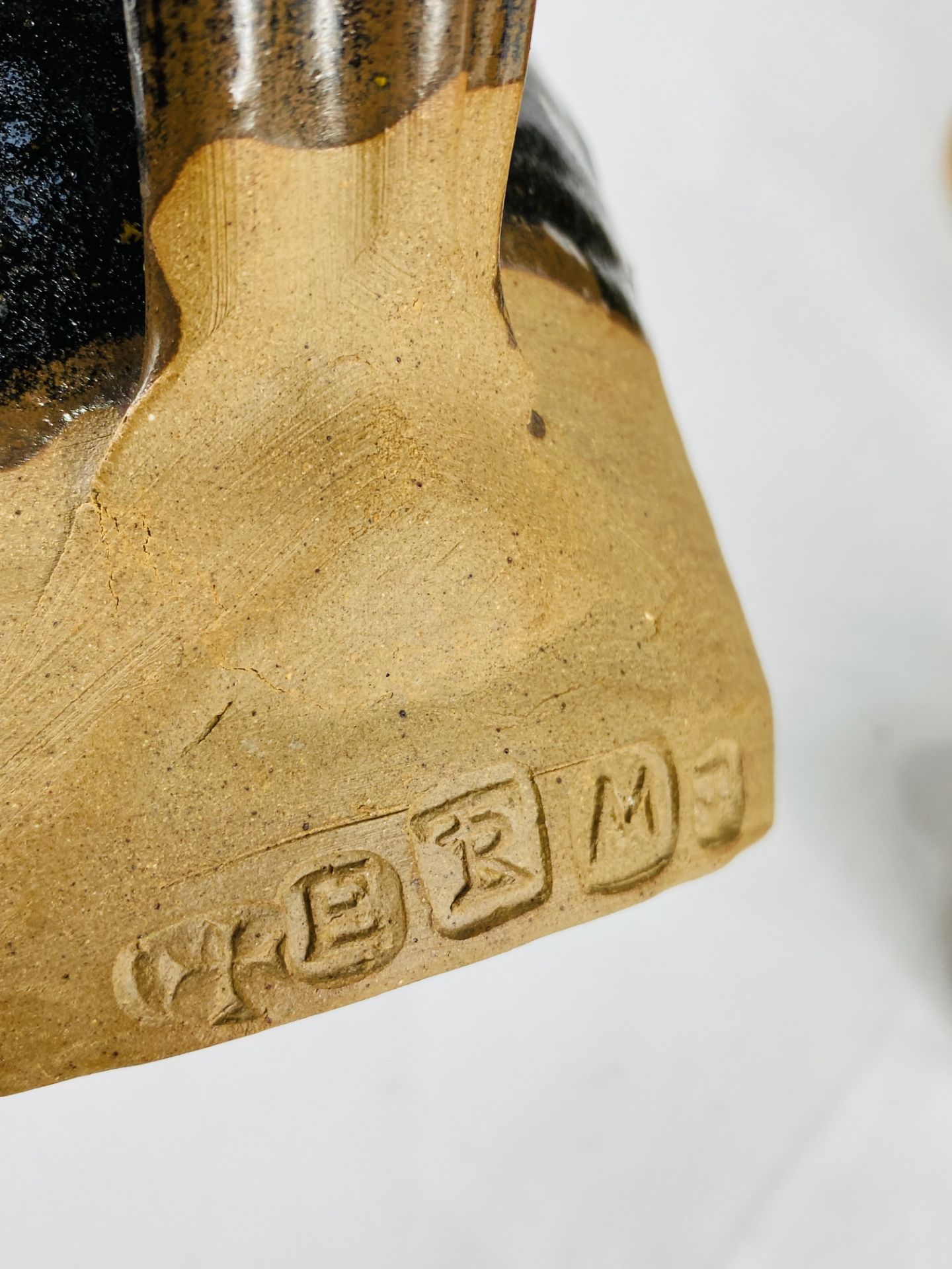 Four Jeremy Leach for Lowerdown pottery jugs - Image 5 of 5