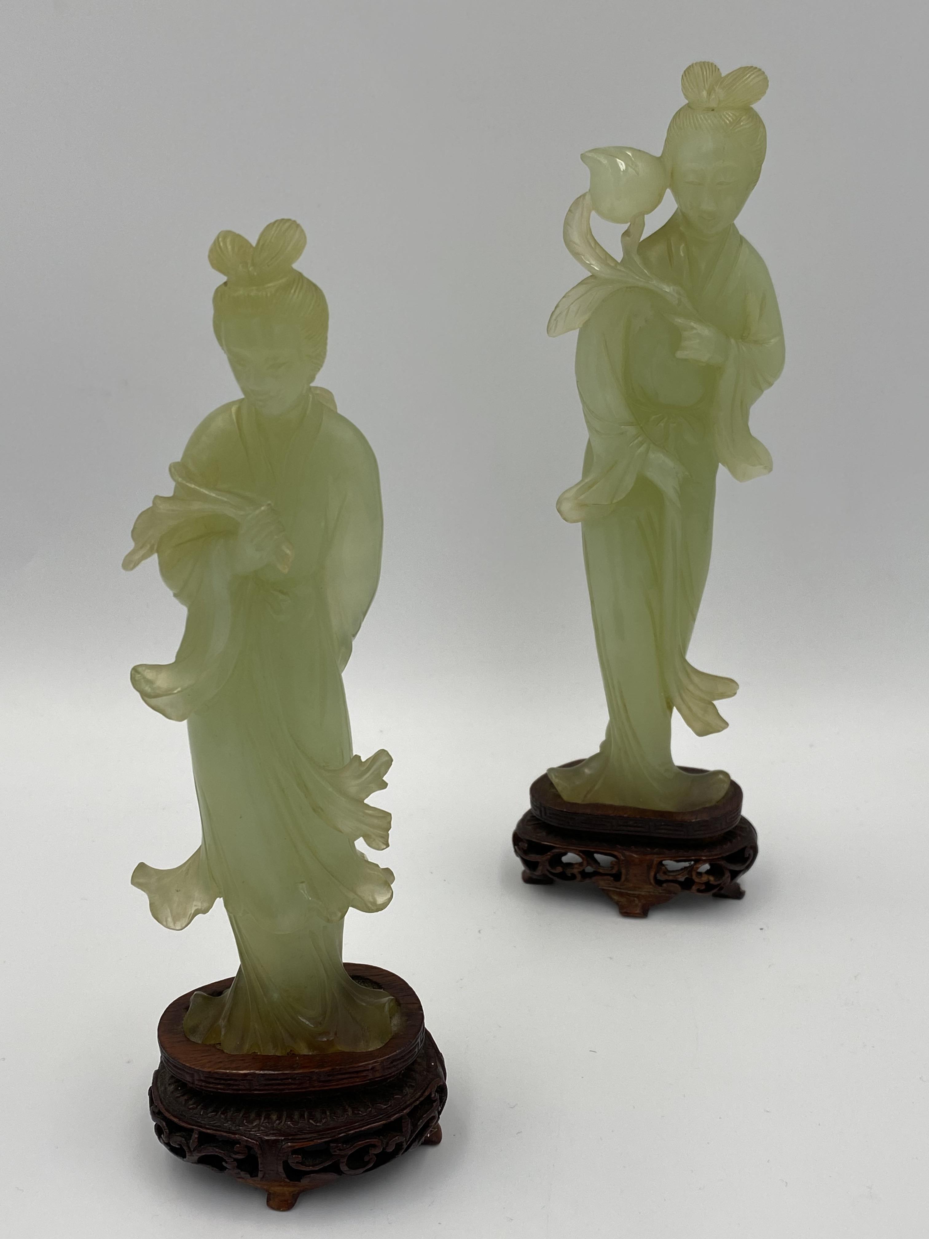 Pair of early 20th century chinese carved jade figures of Guanyin - Image 11 of 13