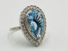 18ct white gold, diamond and aquamarine ring
