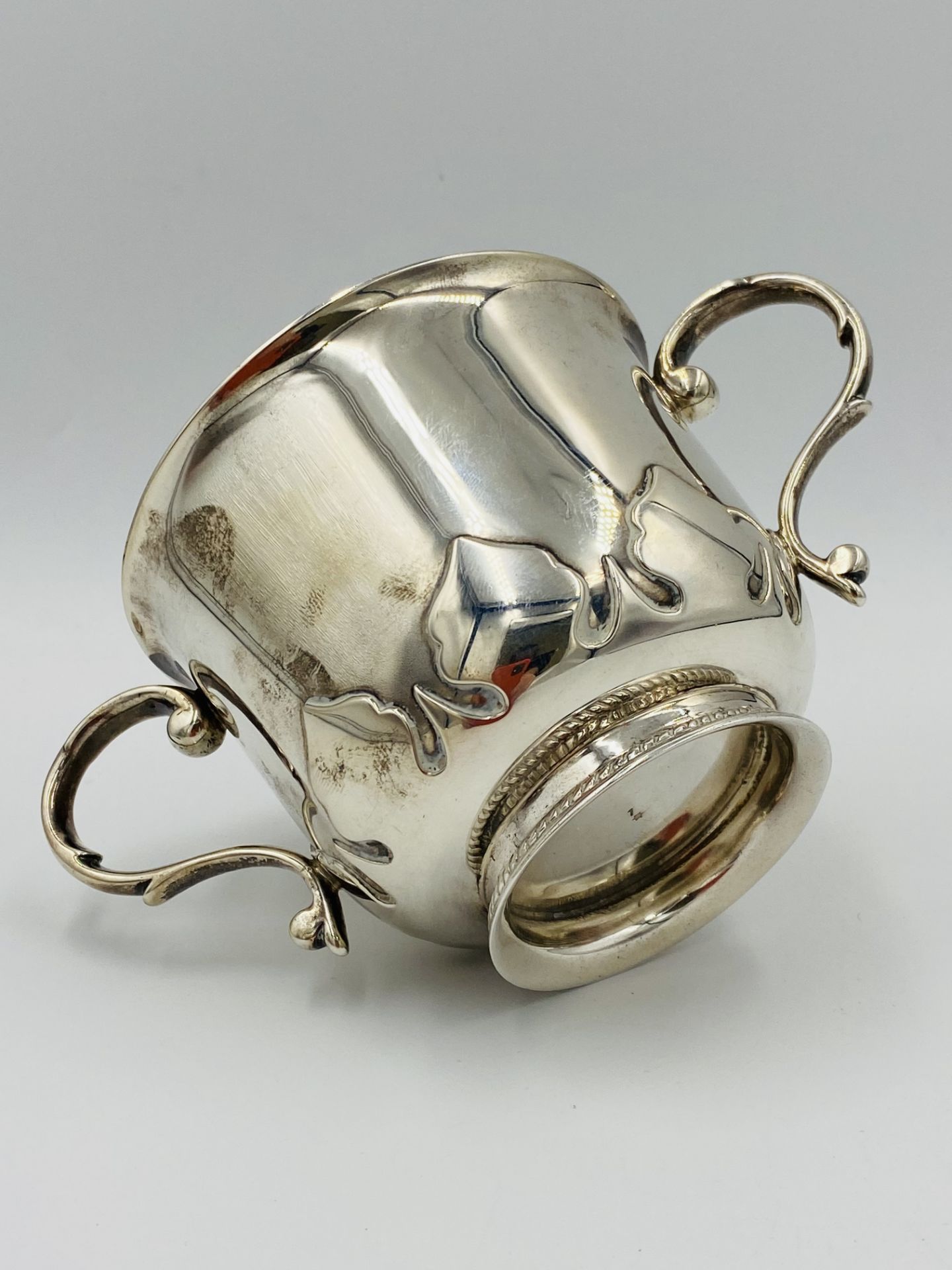 Hallmarked silver two handled cup - Image 4 of 4