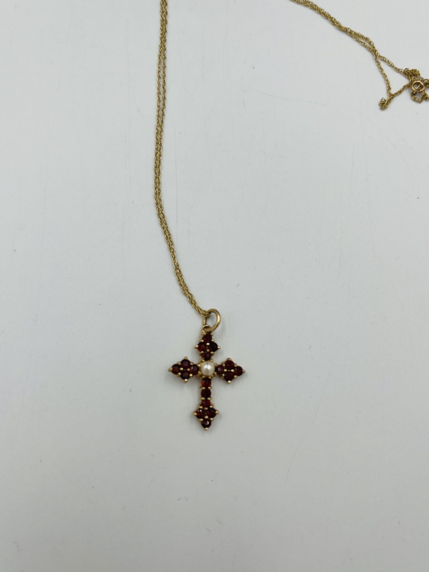 9ct gold cross - Image 5 of 6