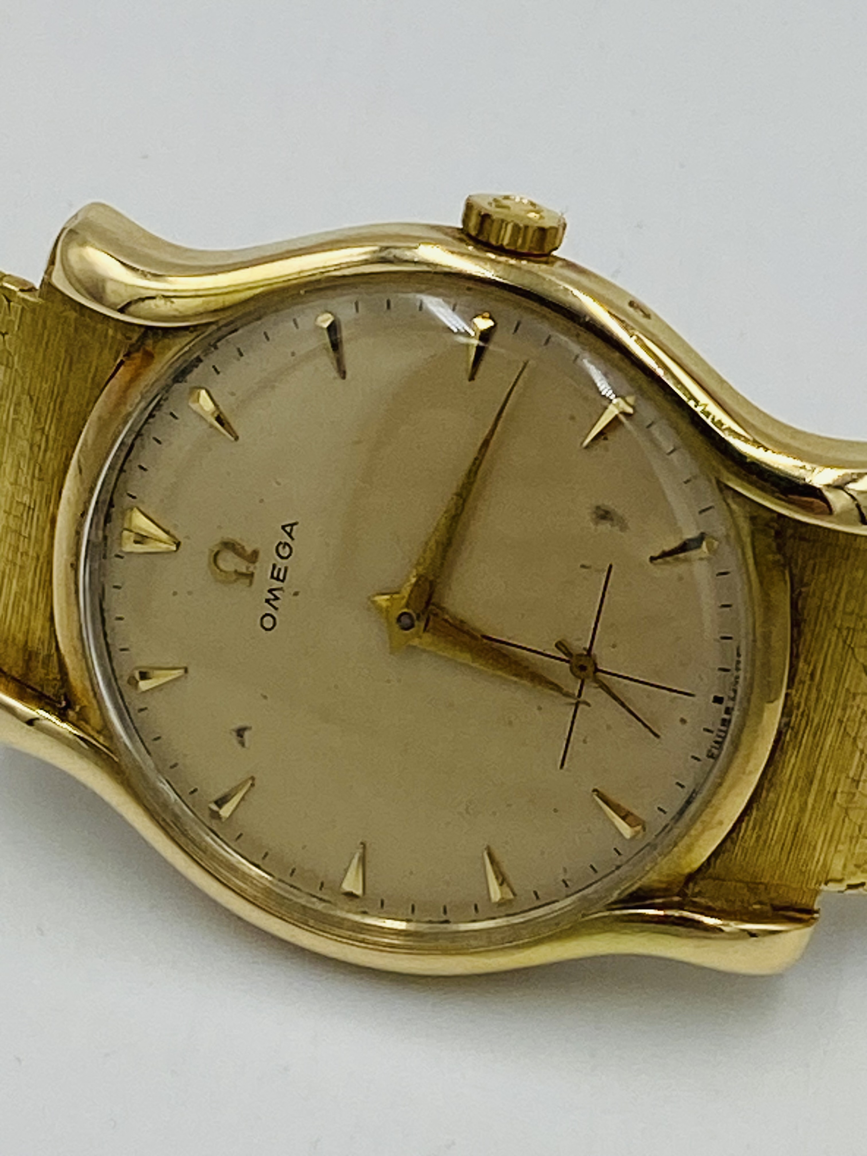 18ct gold Omega gentleman's wristwatch on an 18ct gold mesh strap - Image 6 of 8