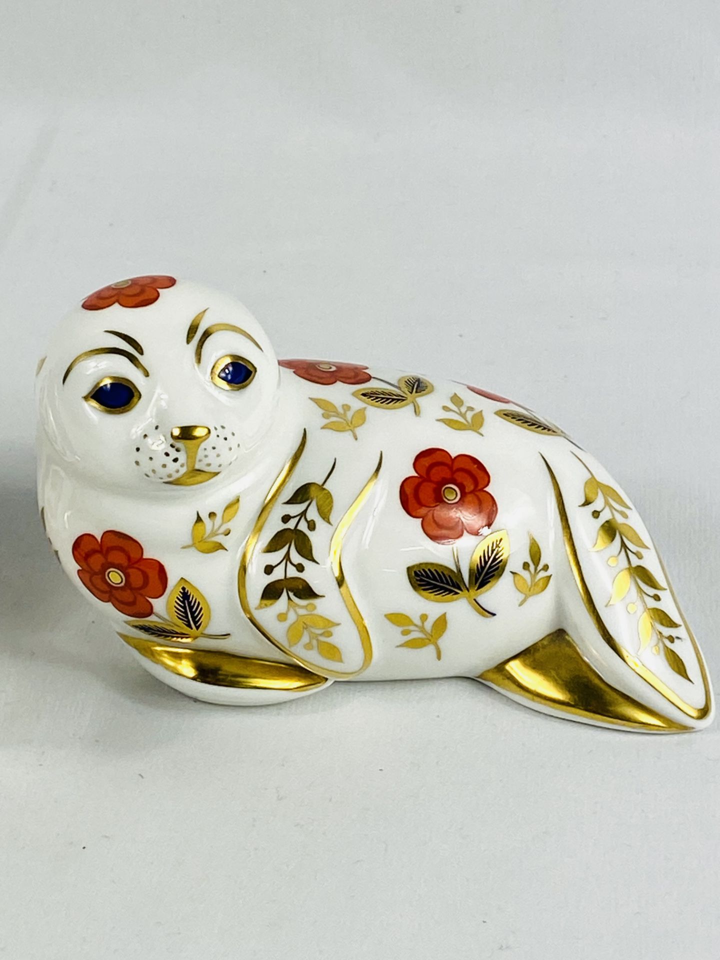 A Royal Crown Derby seal paperweight; together with a Royal Crown Derby snail paperweight, - Image 2 of 4