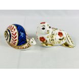 A Royal Crown Derby seal paperweight; together with a Royal Crown Derby snail paperweight,