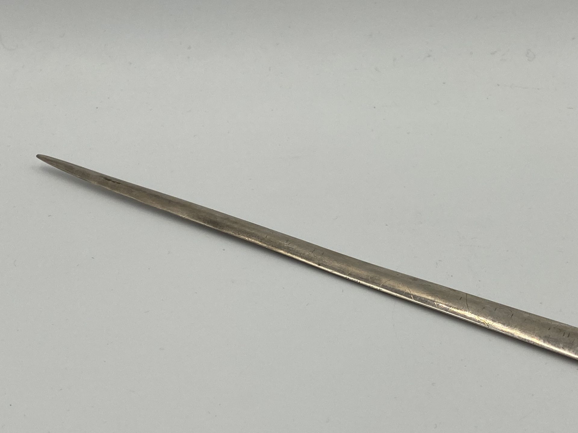 Silver skewer, London 1786 - Image 3 of 4
