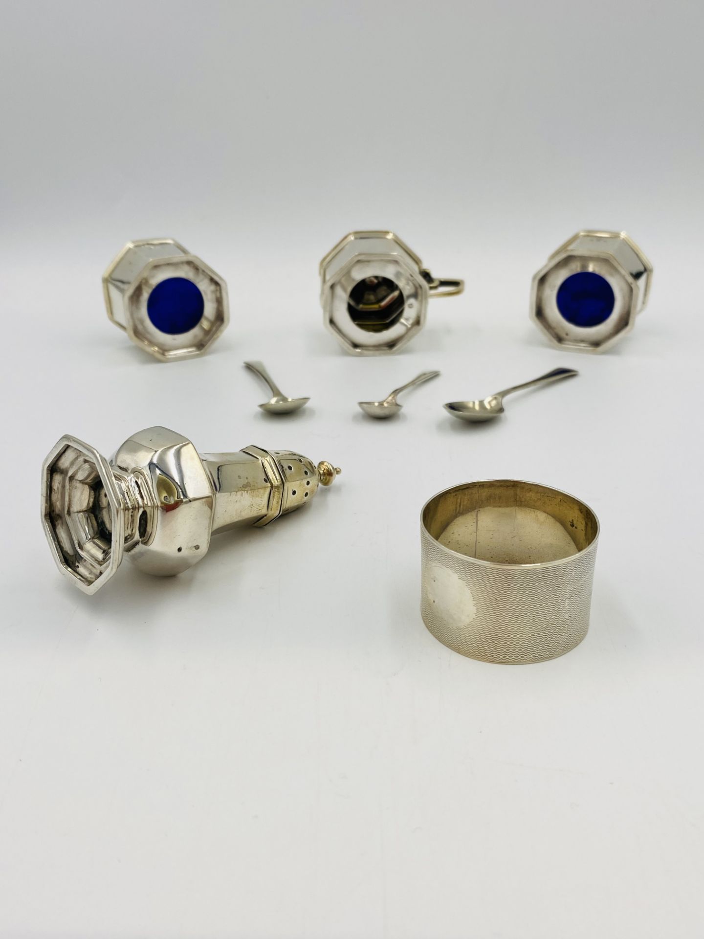 Silver cruet set and other items - Bild 4 aus 6