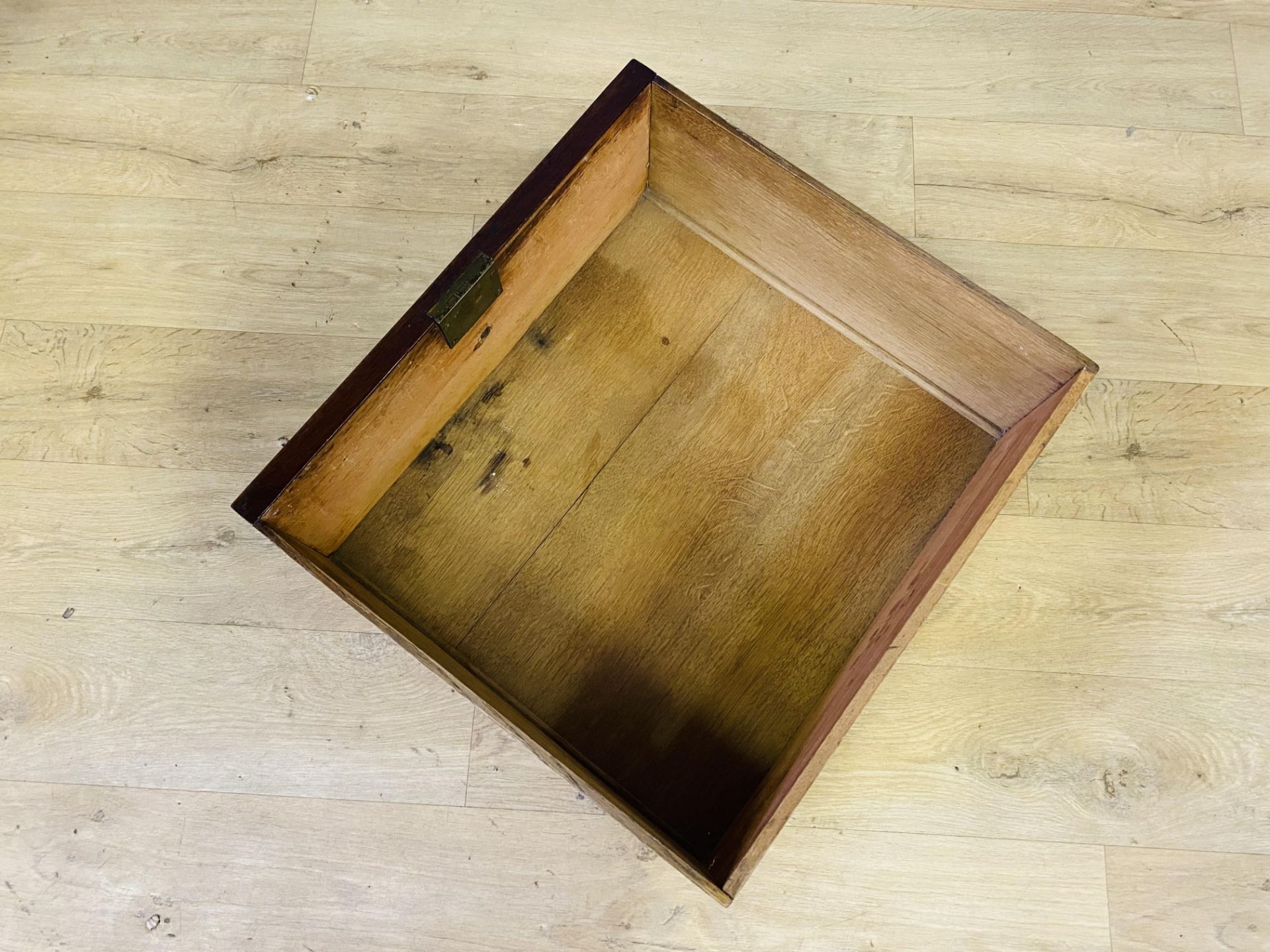 Victorian mahogany chest of drawers - Image 5 of 5