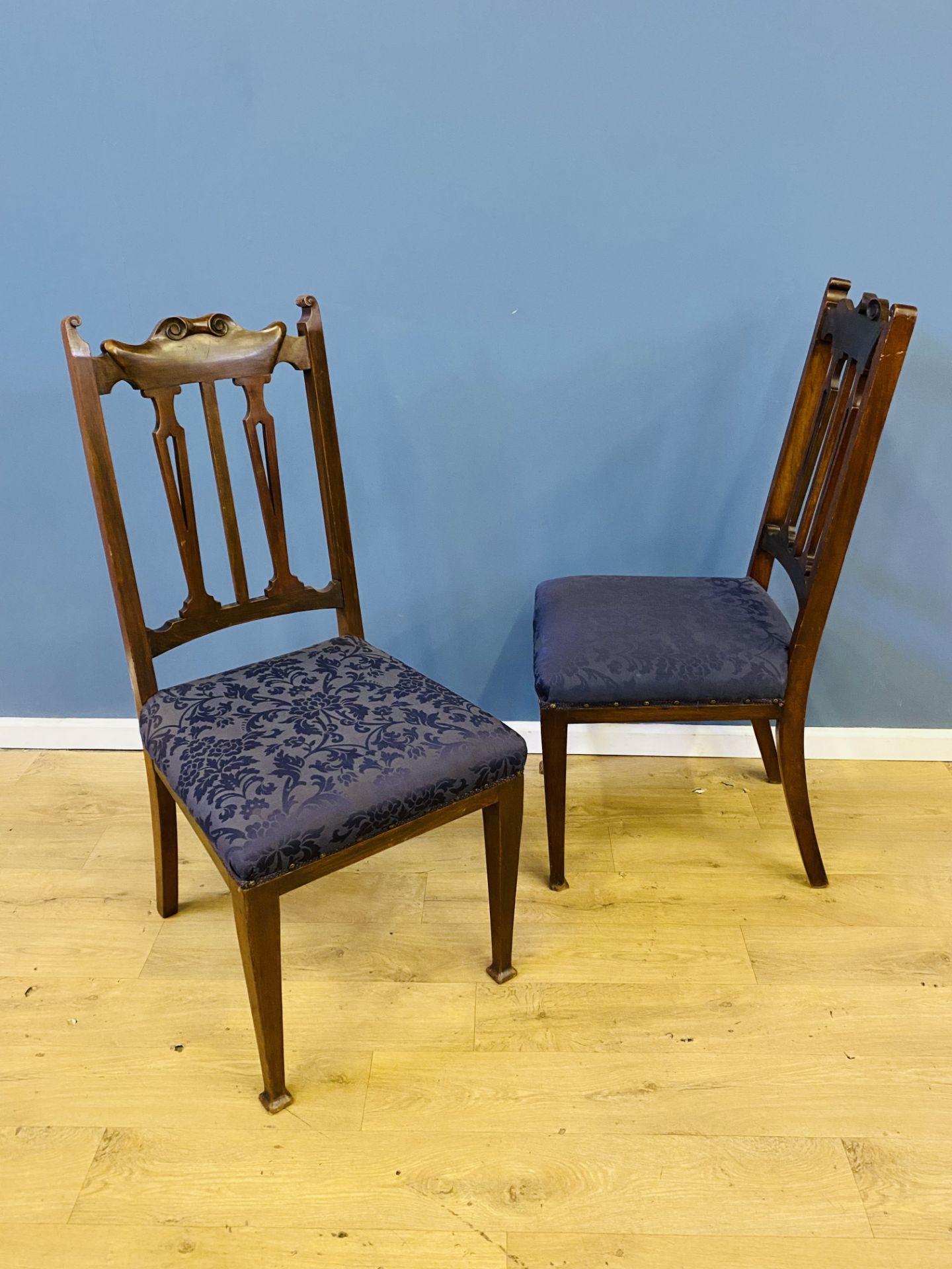 Pair of art nouveau walnut dining chairs - Image 2 of 5