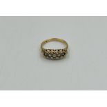 19ct gold ring set with diamonds and pearls