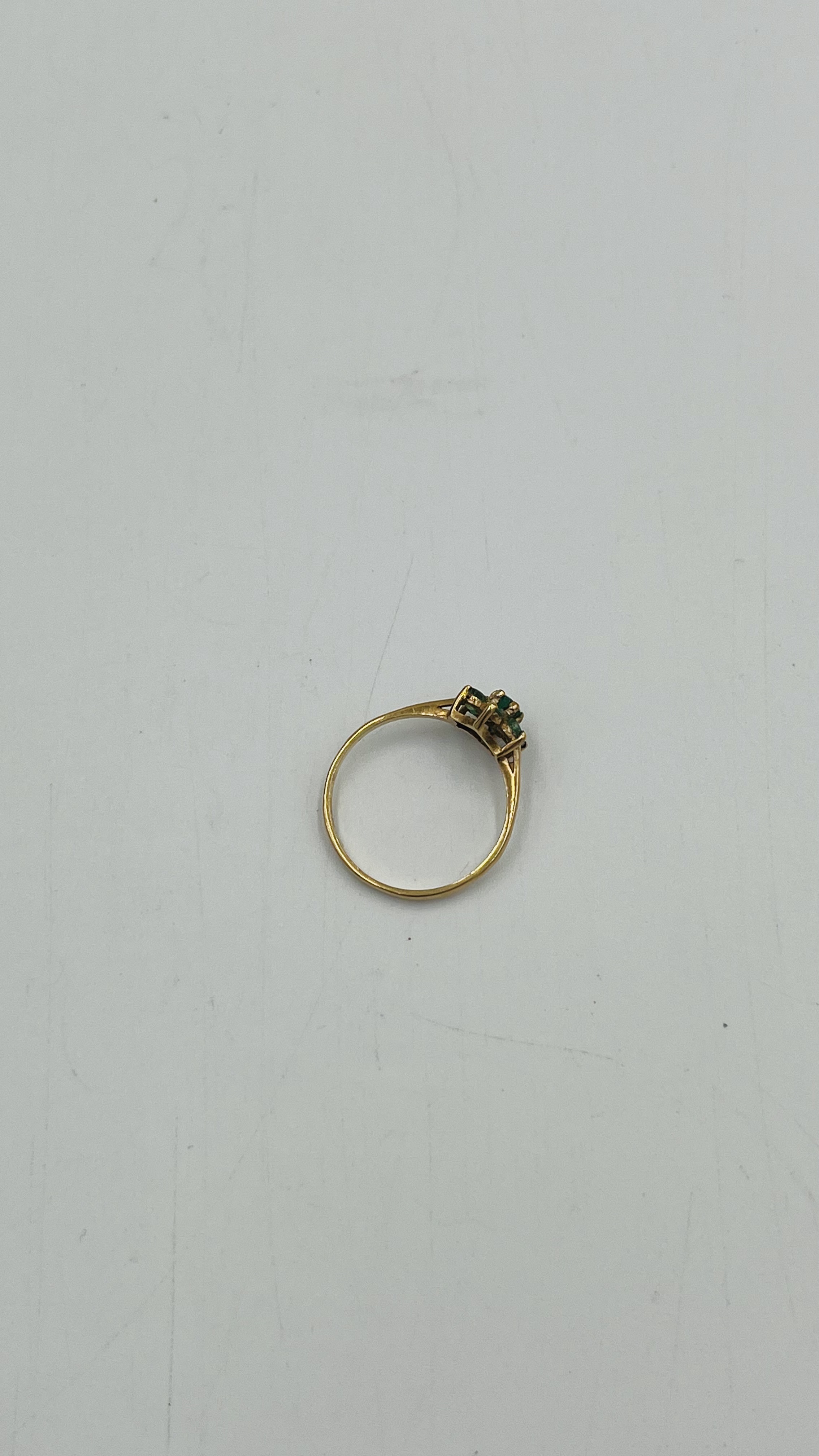 9ct gold ring set with jade - Image 5 of 6