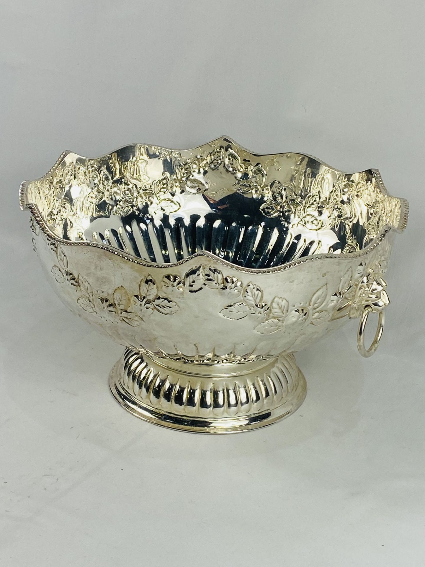 Silver plate monteath - Image 4 of 4