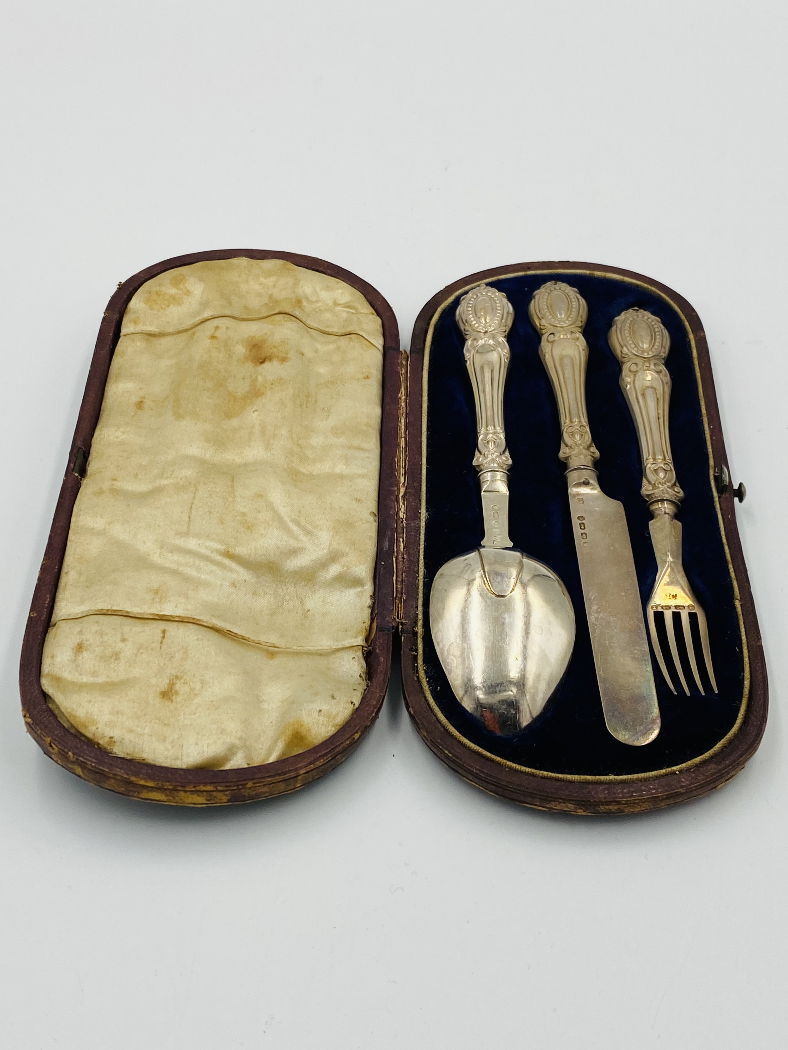 Victorian silver Christening set together with two silver dessert spoons - Image 4 of 5