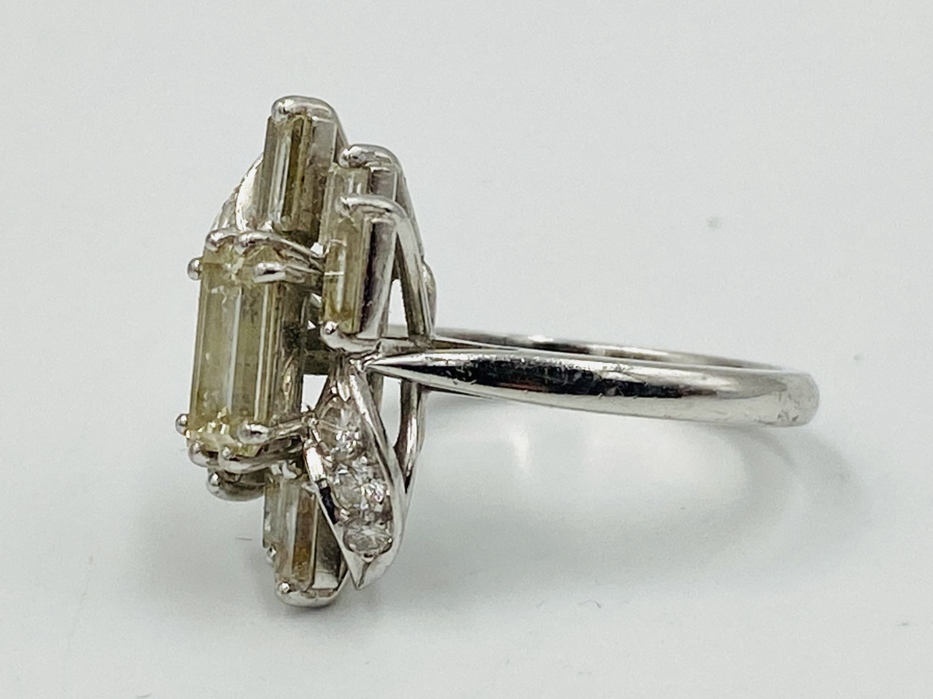 18ct white gold and diamond cocktail ring - Bild 5 aus 5