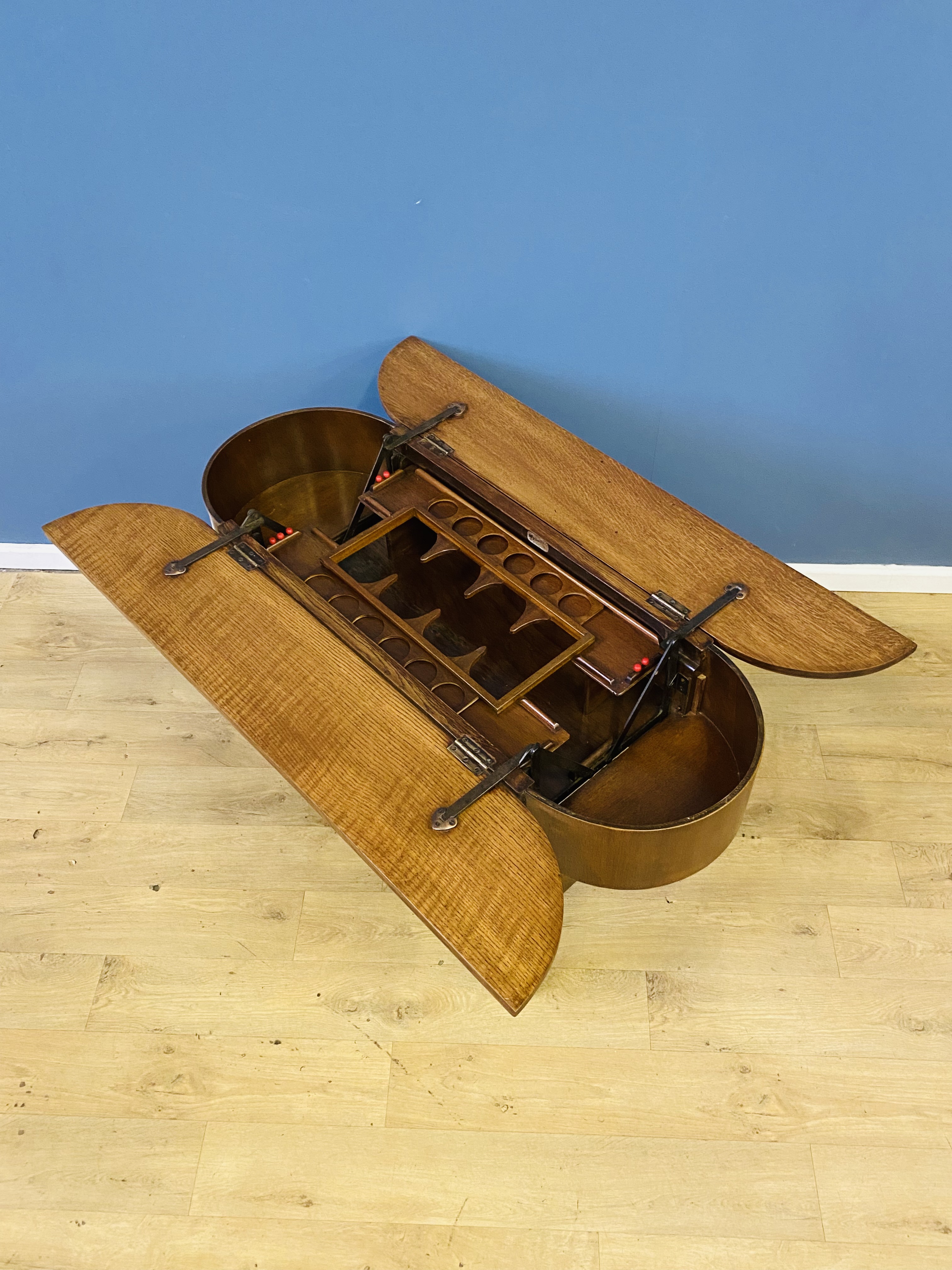 1930's oak cocktail cabinet - Image 5 of 8