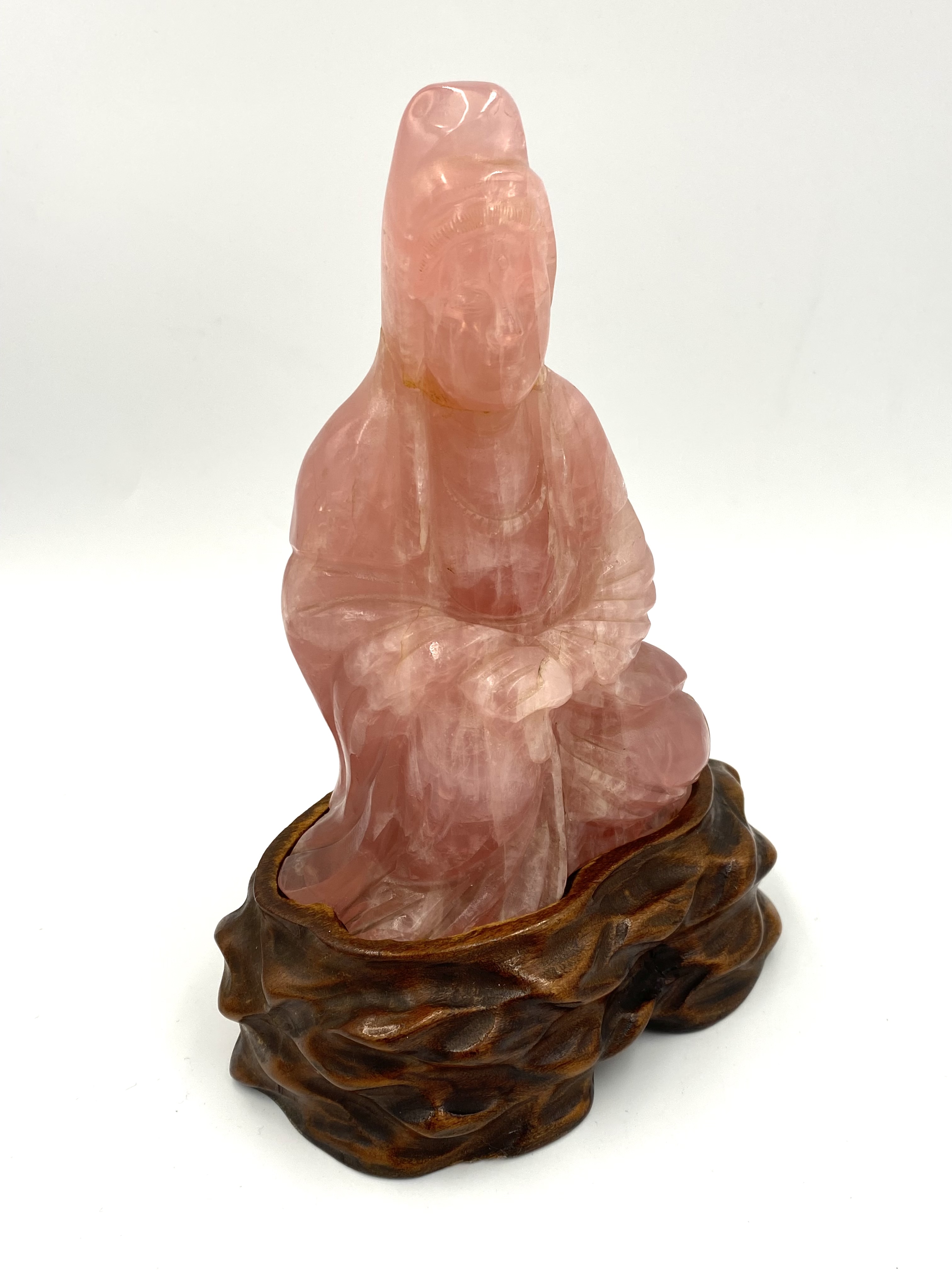Early 20th century Chinese rose quartz figure of Guanyin - Image 8 of 9