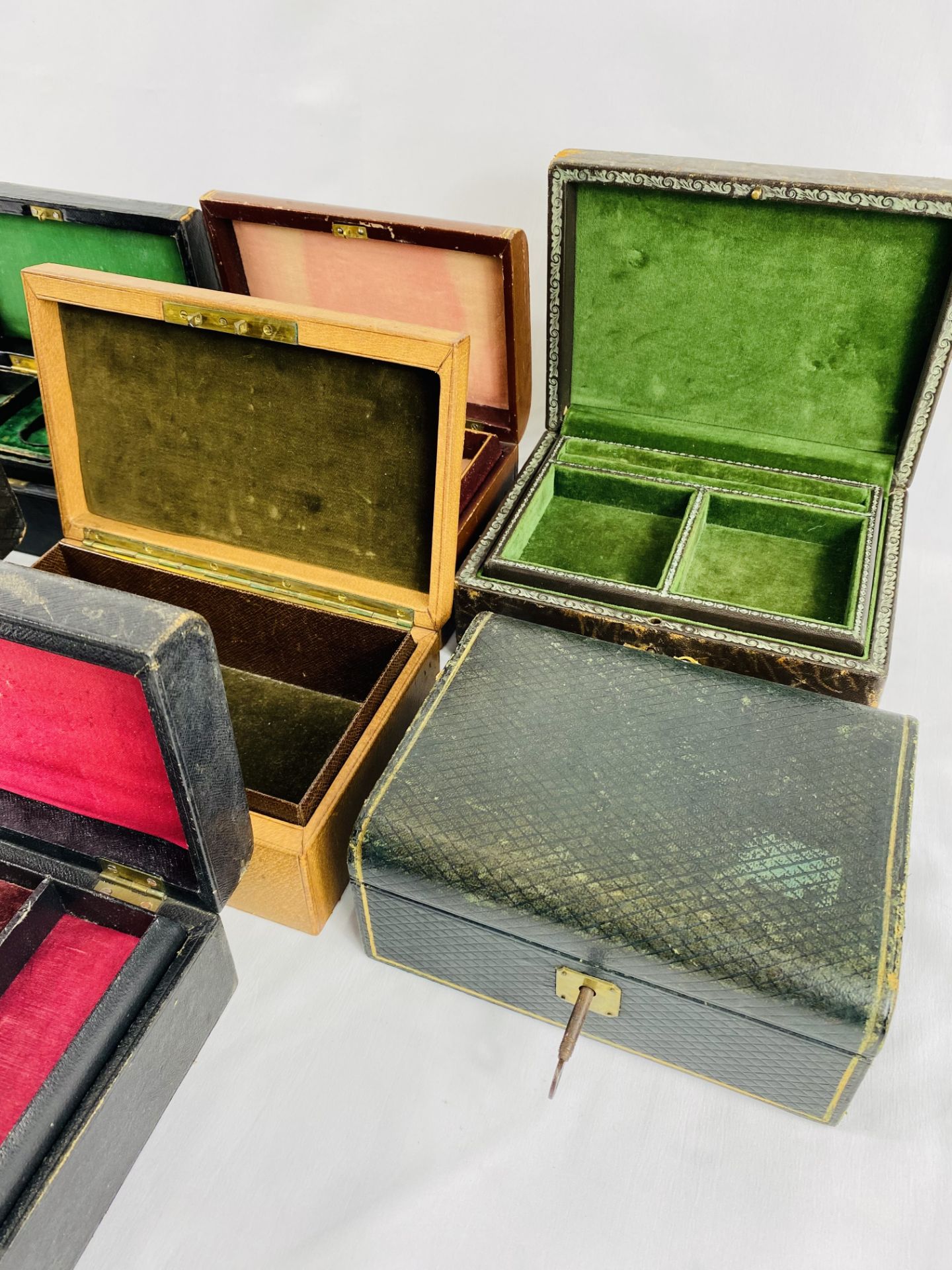 Seven leather jewellery boxes - Bild 3 aus 3