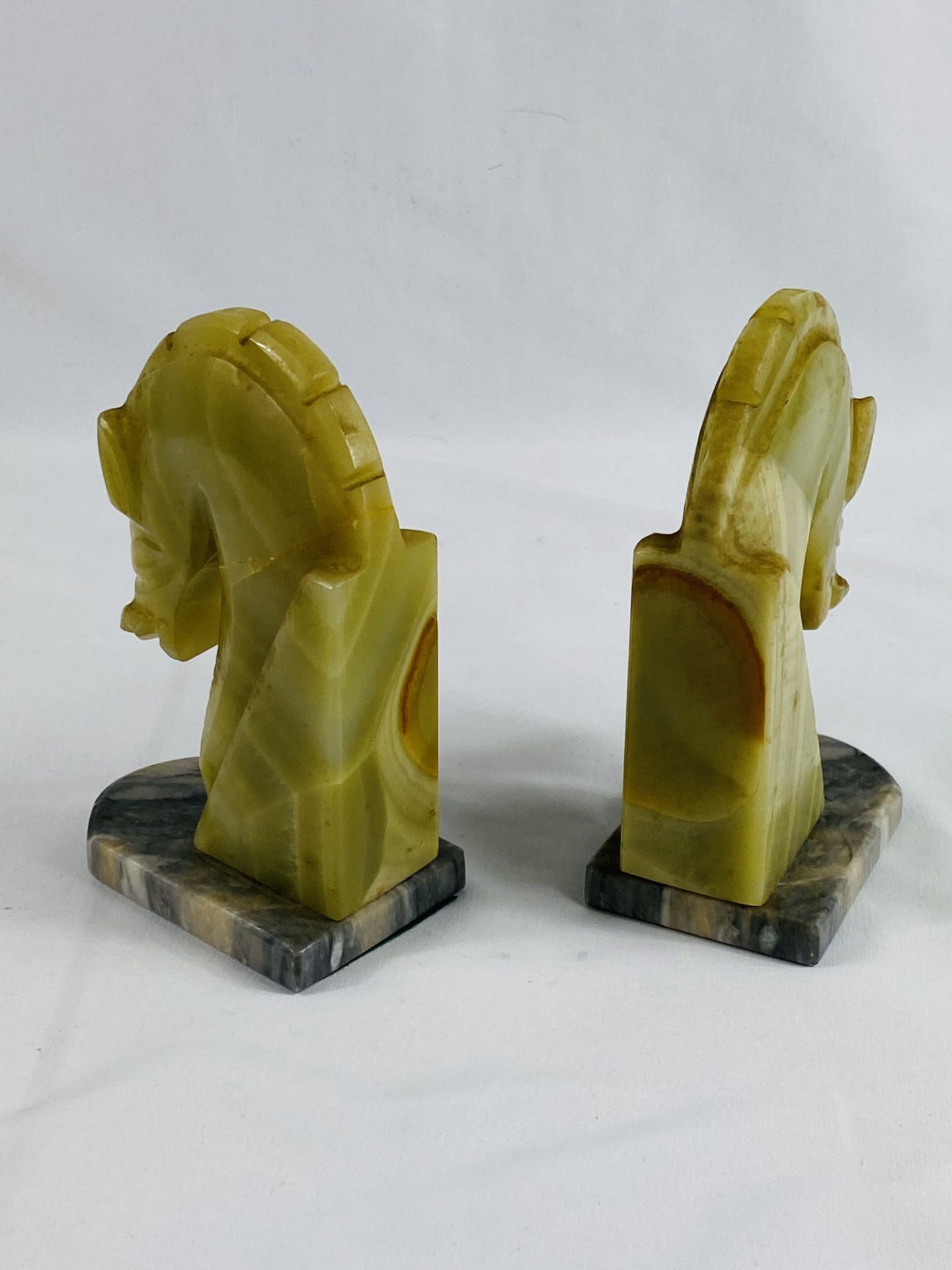 Two pairs of bookends - Image 2 of 6