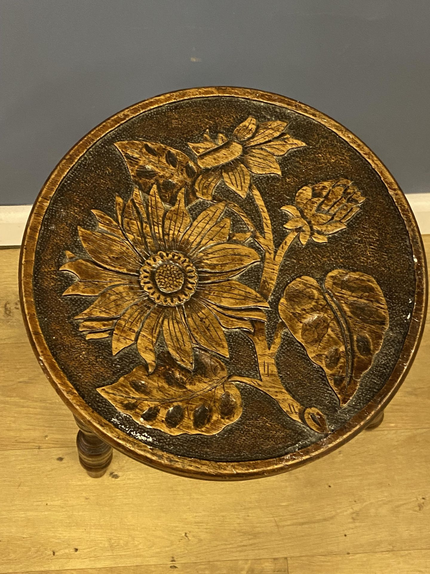 Carved Edwardian stool - Image 6 of 6