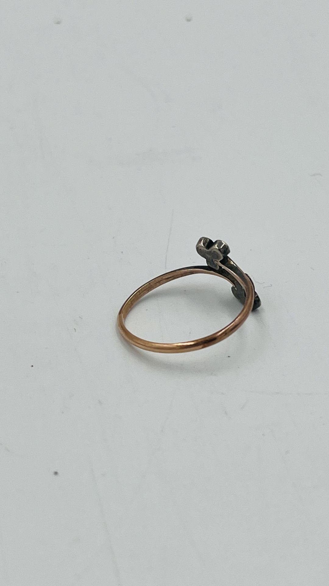 9ct gold ring - Image 5 of 6