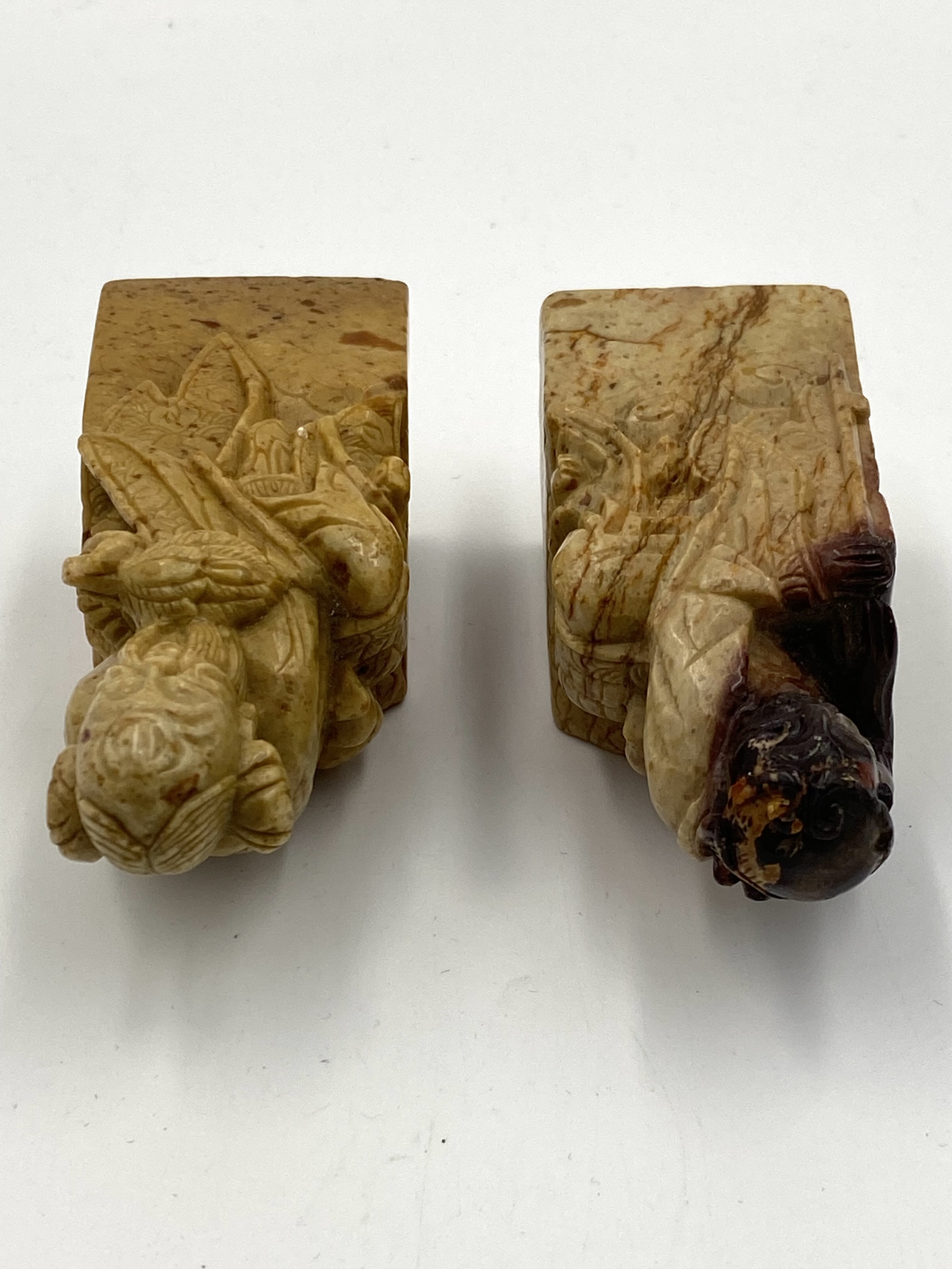 Pair of early 20th century Chinese carved soapstone seals - Image 6 of 9