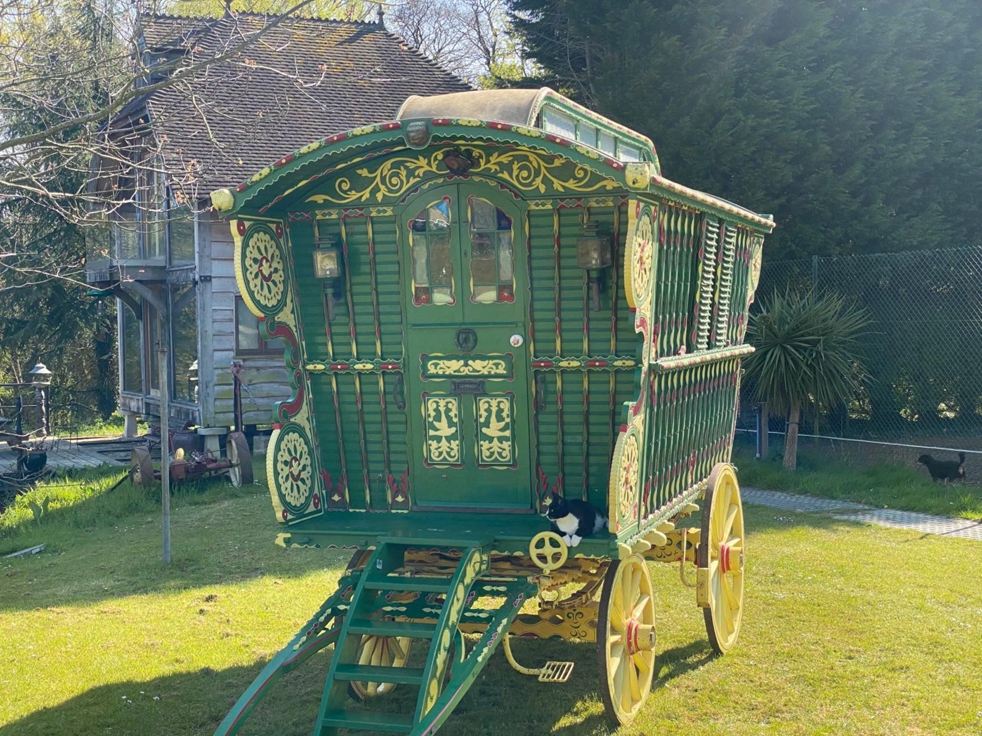 READING WAGON, painted dark green with cream and maroon decoration on a cream painted undercarriage. - Image 2 of 22