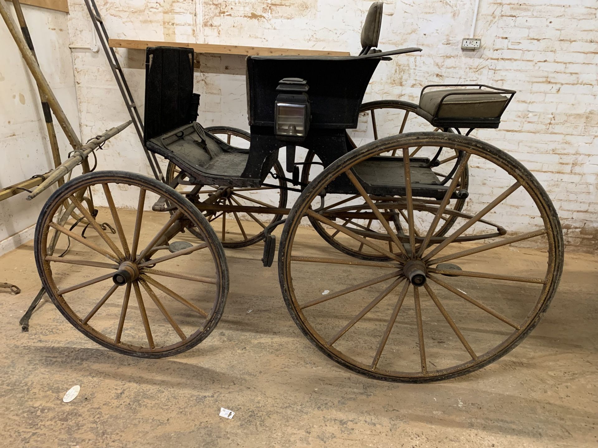 SPIDER PHAETON built by Mills & Sons of Paddington circa 1900 to suit 15hh single/pair. - Image 2 of 5