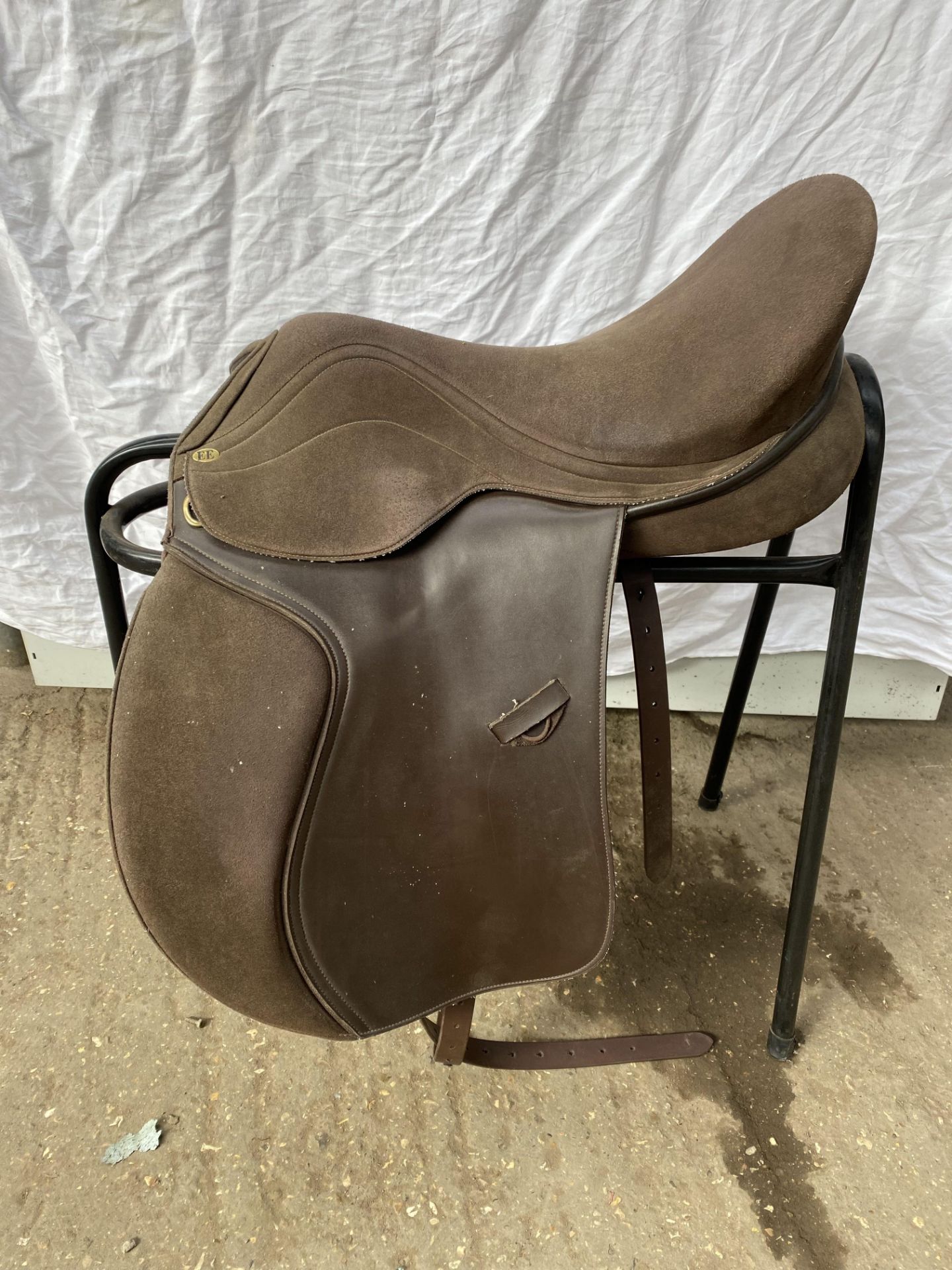 Enlightened Equestrian synthetic 17" saddle