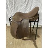 Enlightened Equestrian synthetic 17" saddle