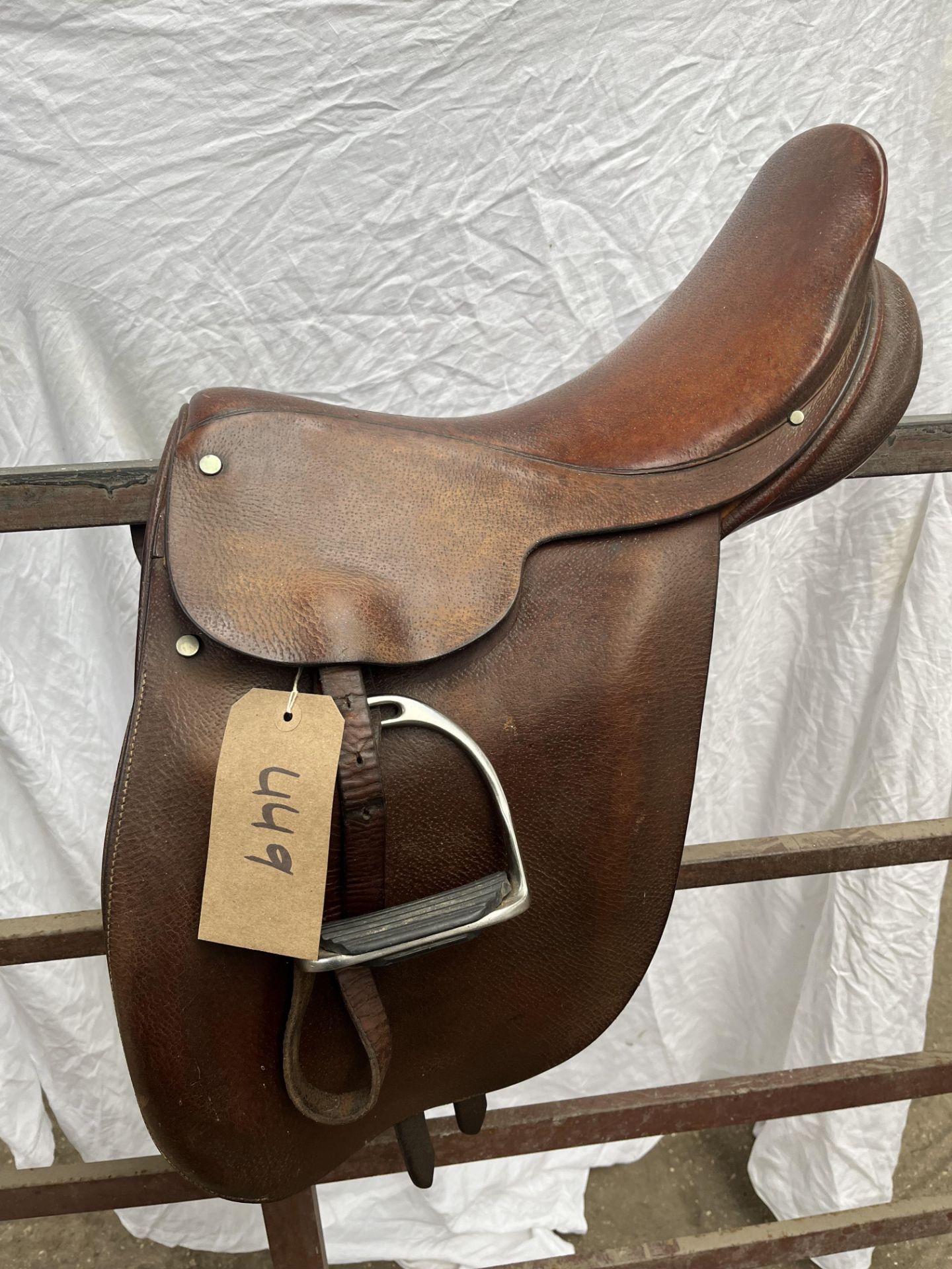 Brown leather pony show saddle by Parker & Son 15" c/w leathers and irons