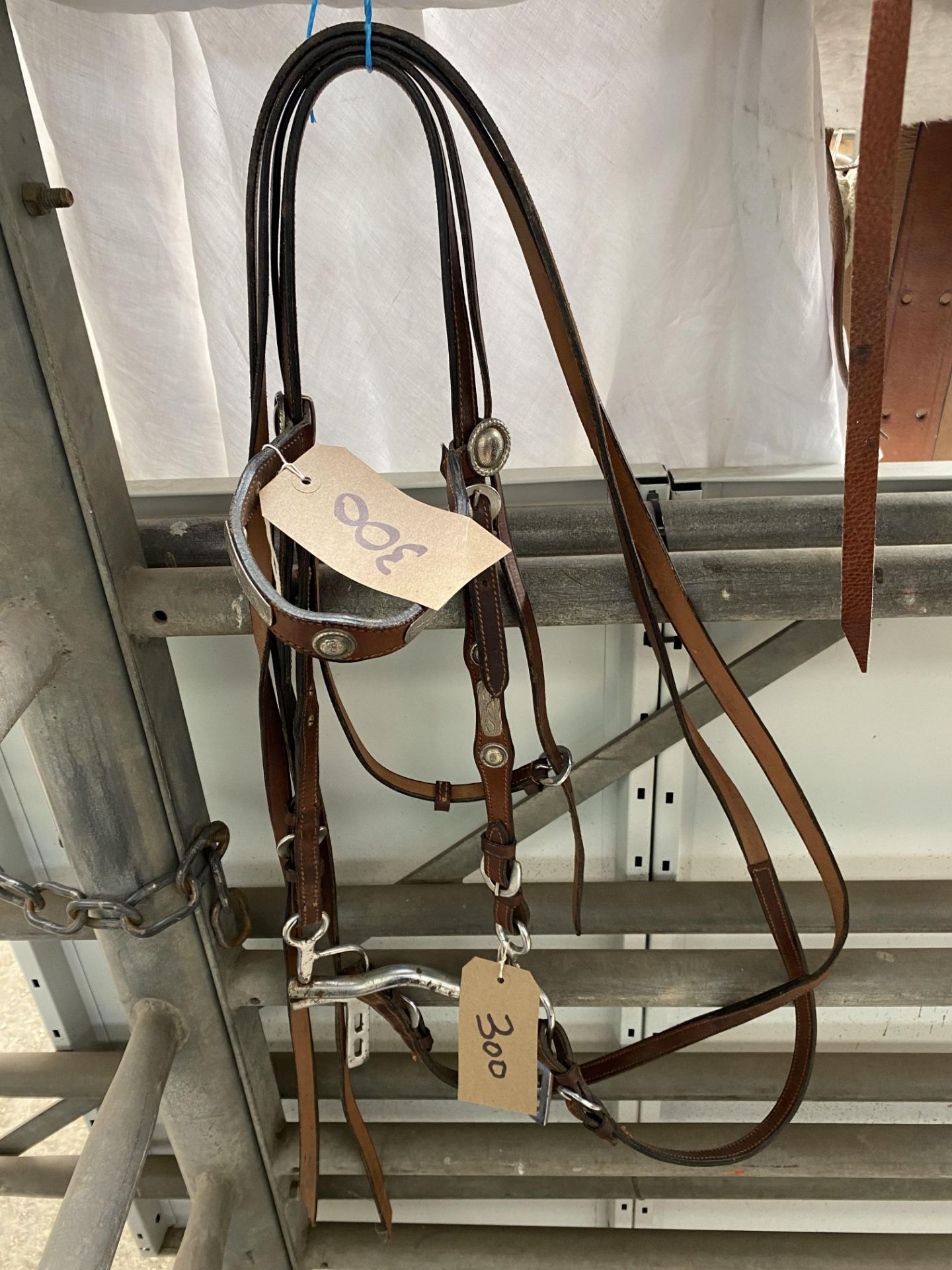 Western saddle with bridle and rug, size 17" - Image 3 of 3