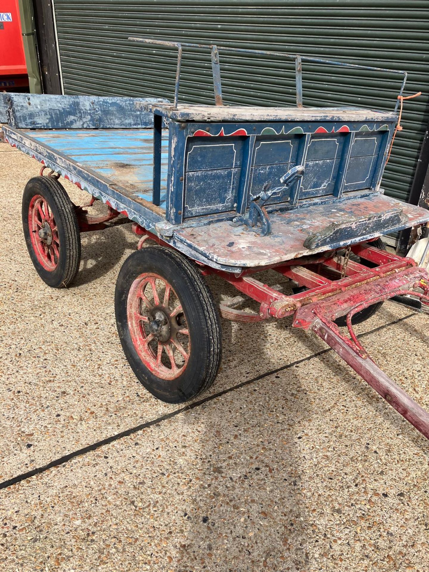 LONDON TROLLEY designed to suit a single 12-14hh horse