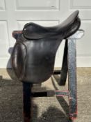 18.5" Country Saddlery dark Havana saddle