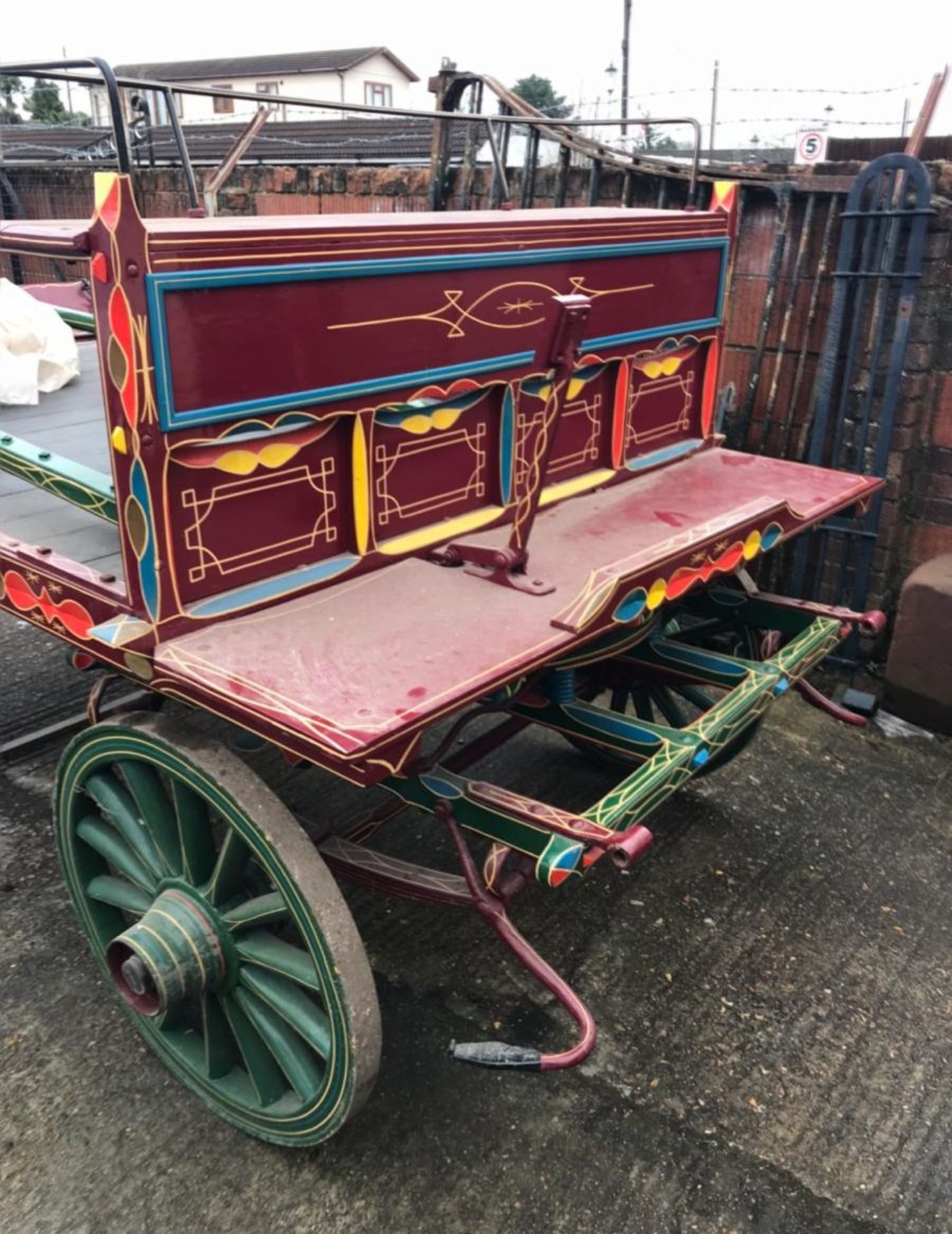 LONDON TROLLEY made by Ron Snelling of Wandsworth to fit 14.2 to 15.2hh, on iron tyres. - Image 3 of 5