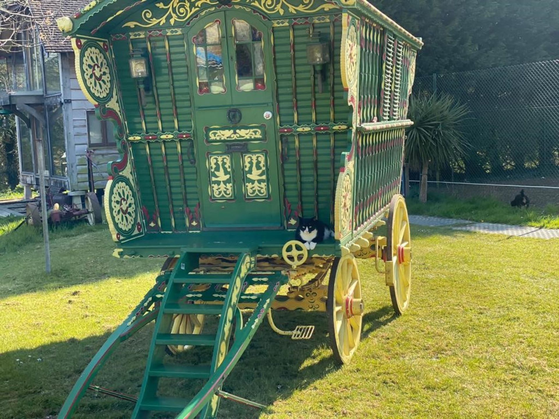 READING WAGON, painted dark green with cream and maroon decoration on a cream painted undercarriage. - Image 5 of 22