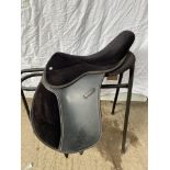 Thorowgood 16" GP synthetic saddle