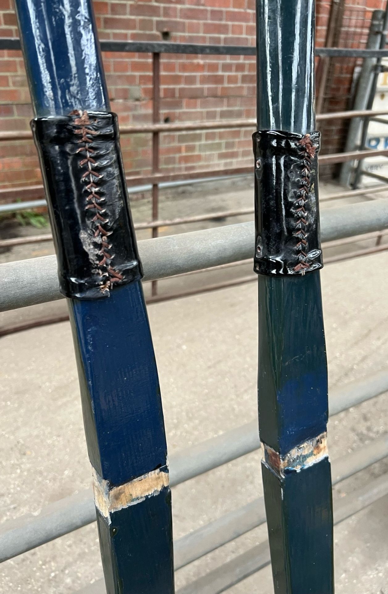 Pair of navy shafts – 8ft - Bild 2 aus 2