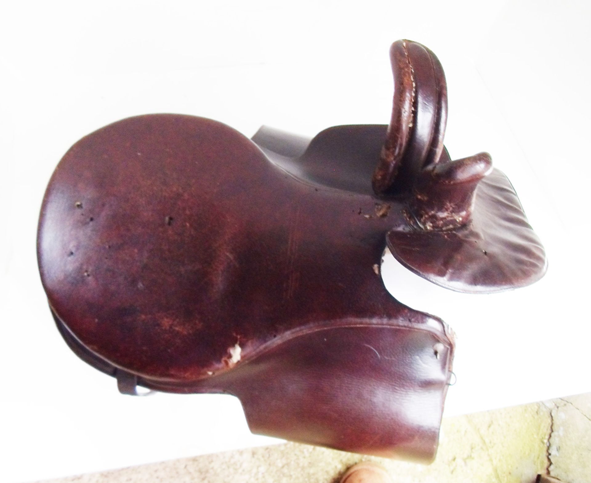 Brown leather traditional side saddle - Image 3 of 3