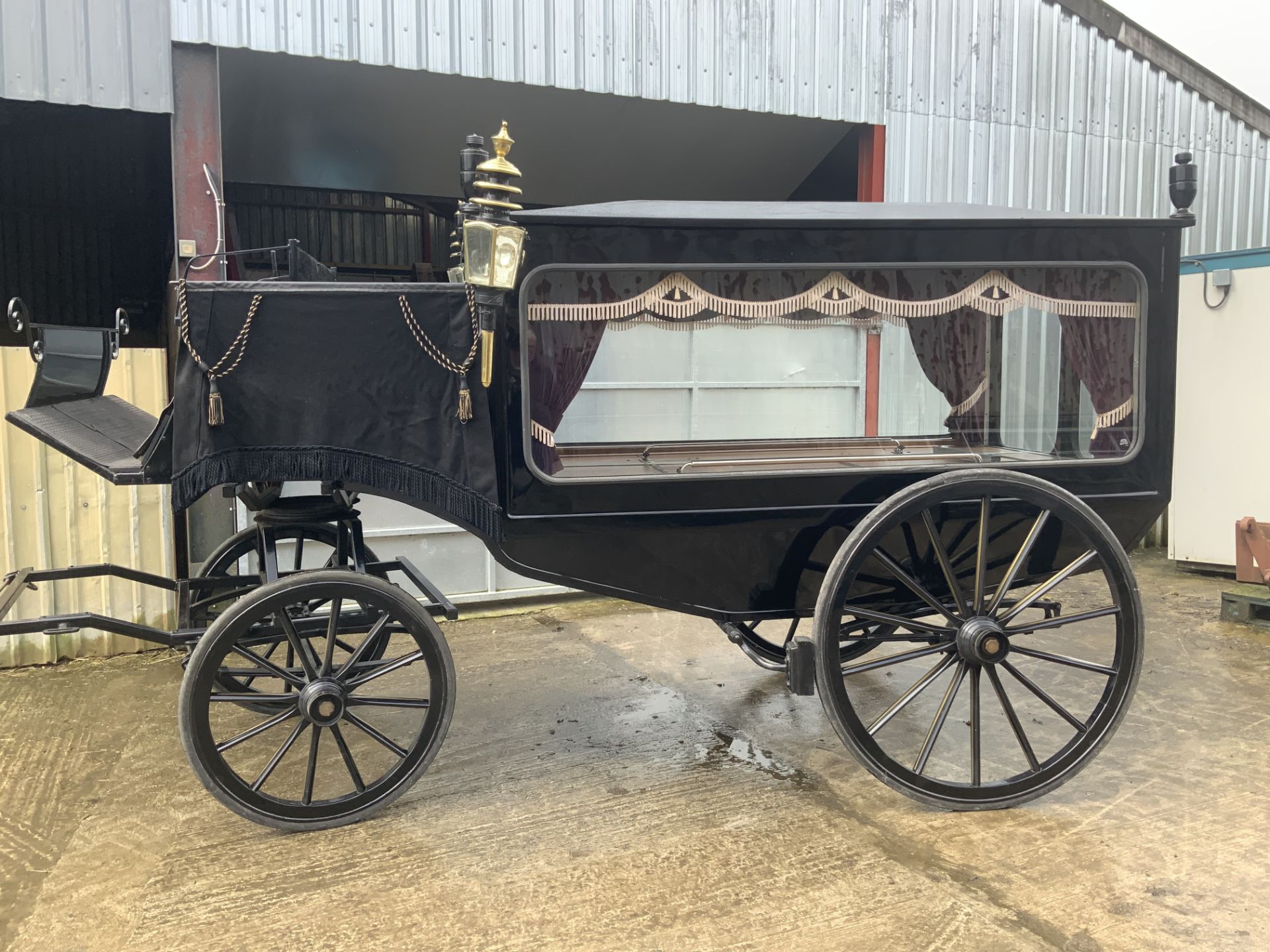 HEARSE built in Liverpool circa 1920 to suit 16-18hh pair or team of horses.