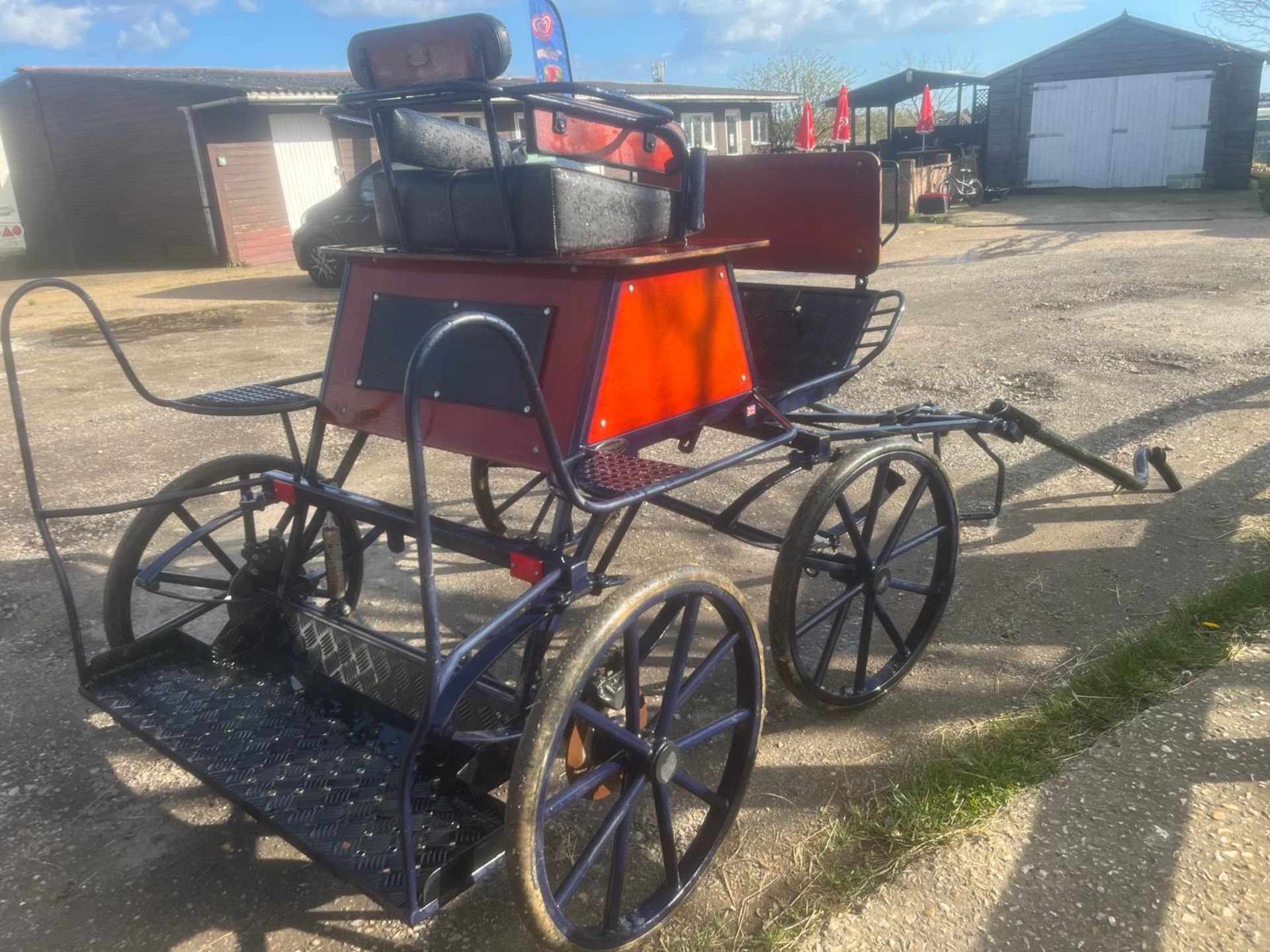 BENNINGTON PONY CARRIAGE suitable for 12-13hh single. - Image 6 of 10