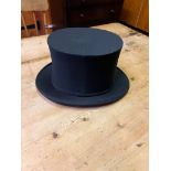 Black collapsible top hat