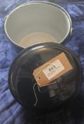 Large enamel cooking pot with lid