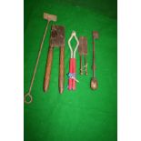 Quantity of assorted veterinary tools