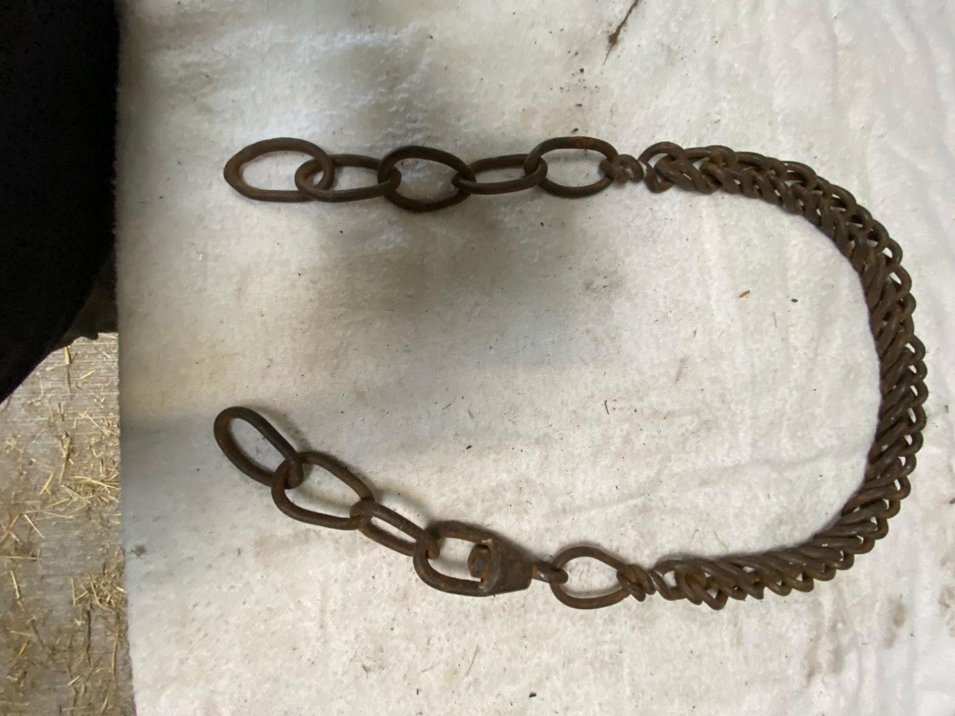 Assorted chains for heavy horse harness