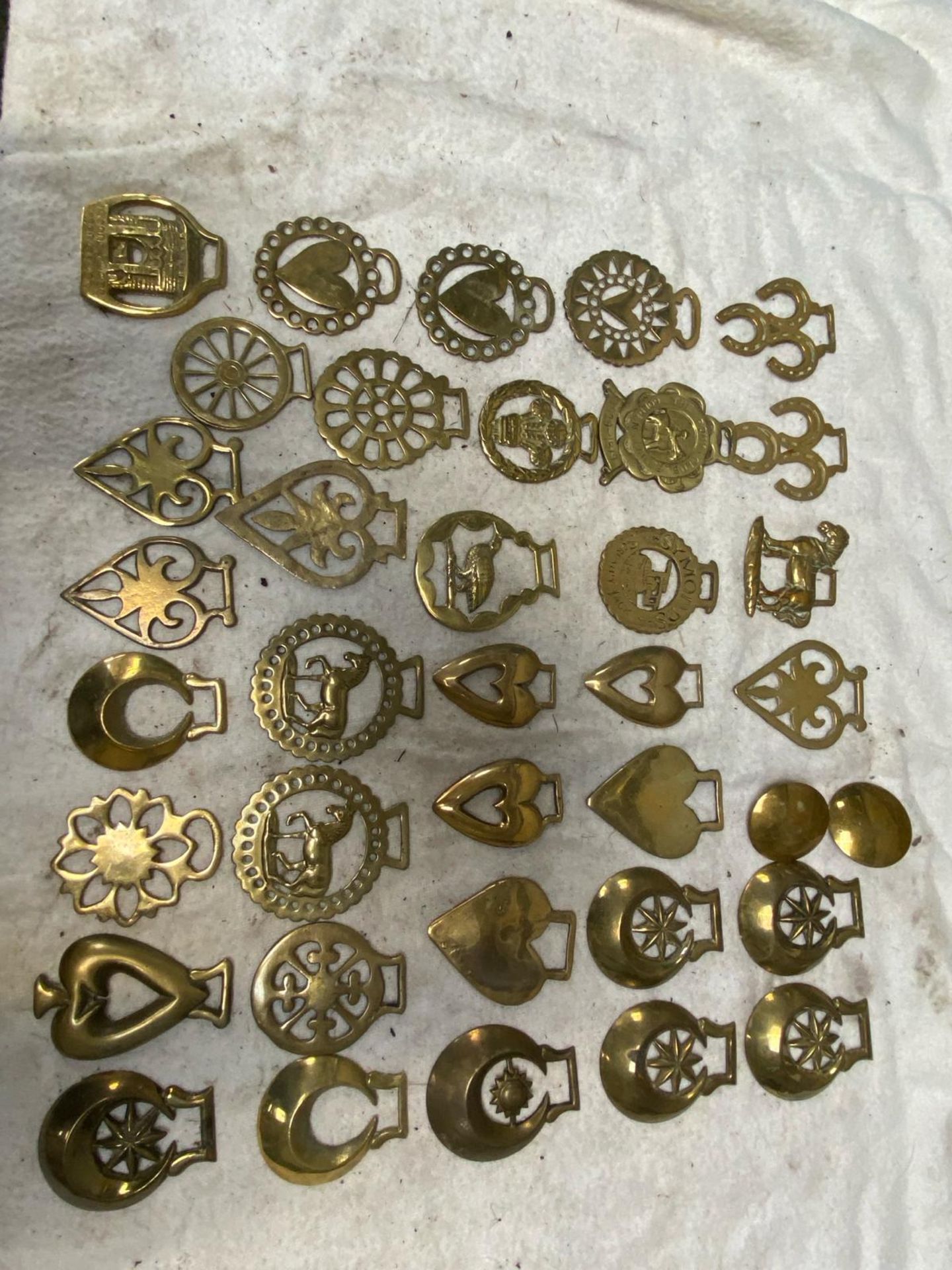 Miscellaneous brasses - Image 2 of 2