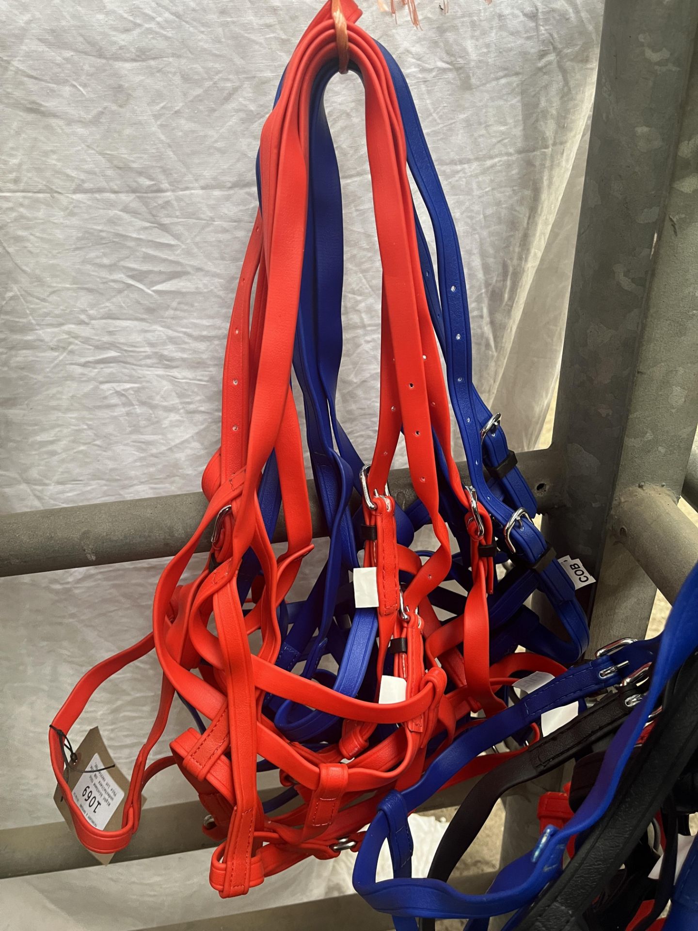 Eight biothane thin underhalters, cob size. This lot carries VAT.