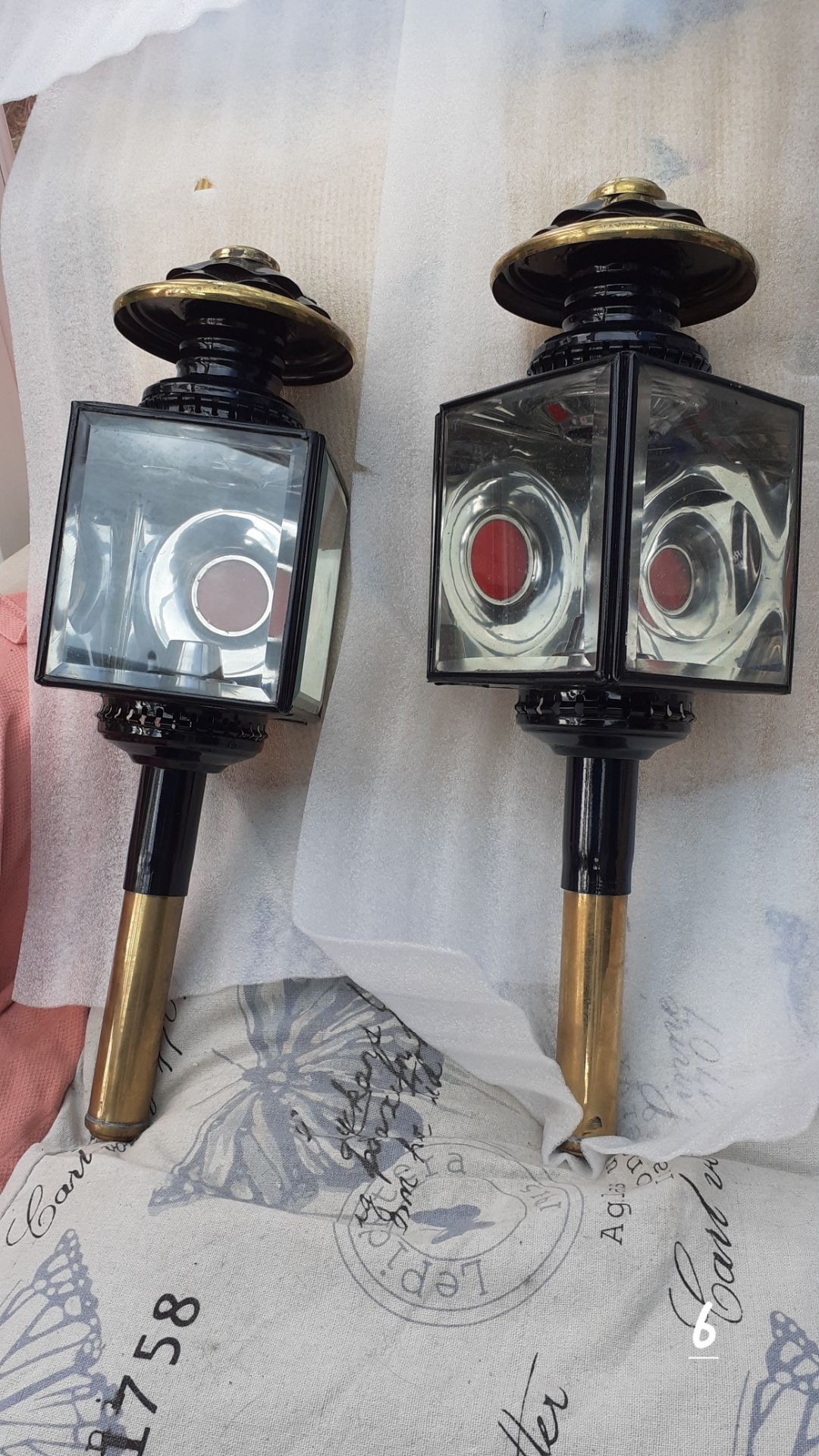 Black and brass square fronted lamps, in show condition