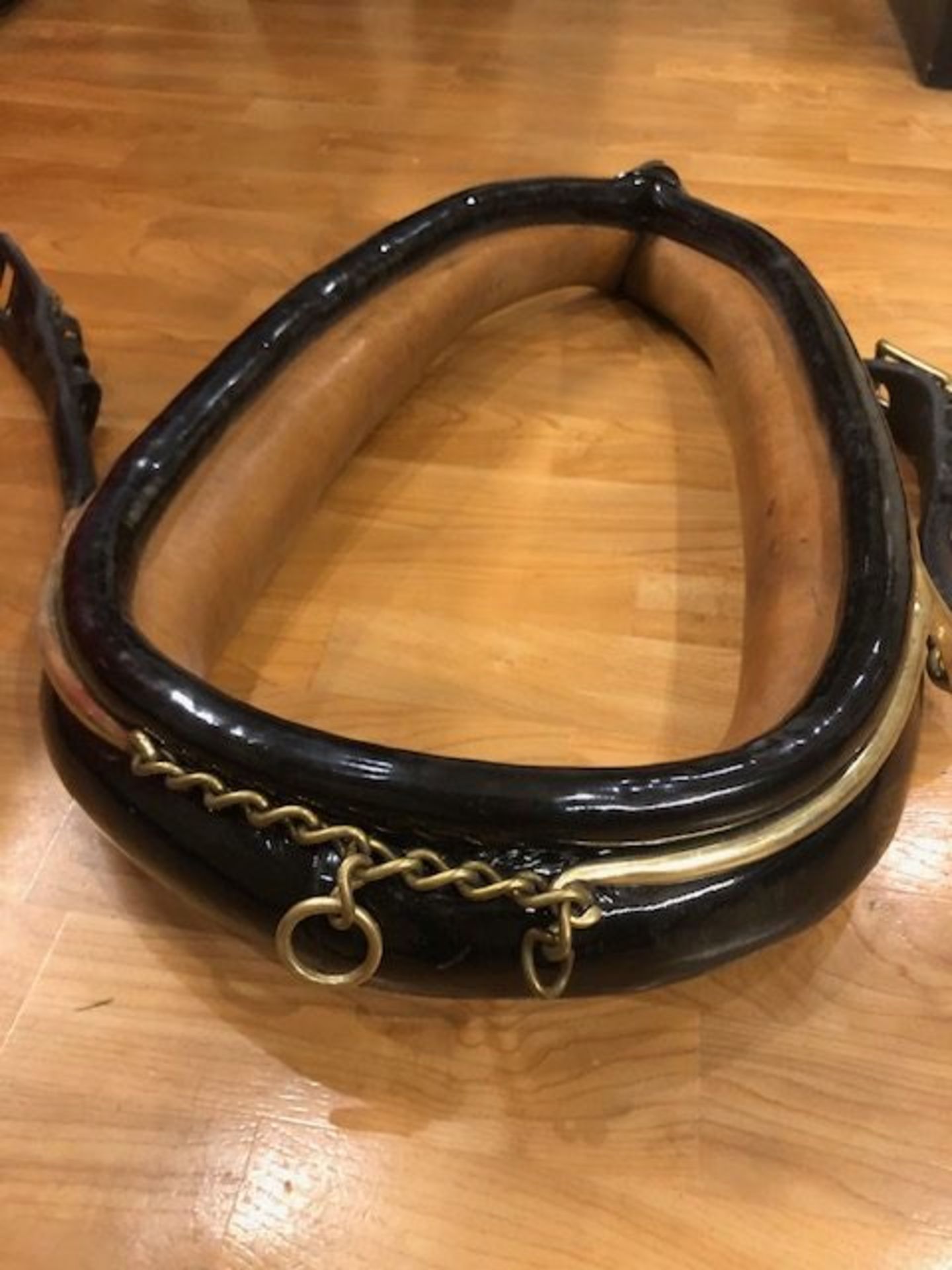 Horse size set of patent leather show harness, complete - Bild 2 aus 4